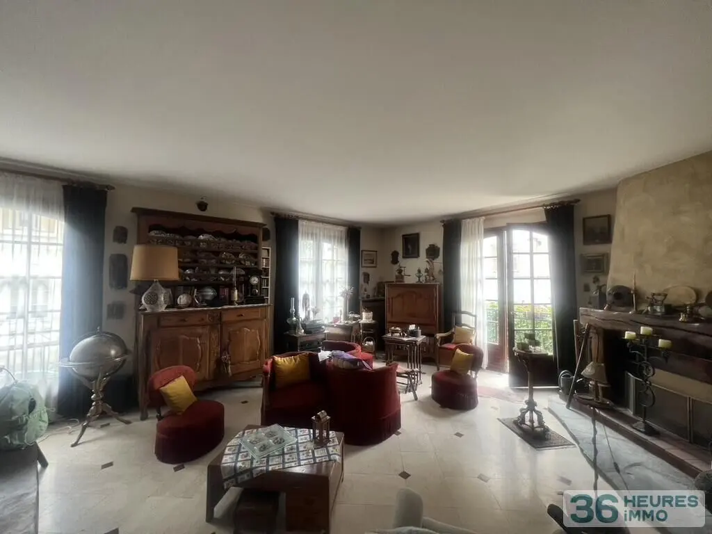 Maison a vendre aux encheres en ligne Vincennes 94300 Val-de-Marne 94 125 m2 5 pièces 898000 euros 66018/2026/08/1 003