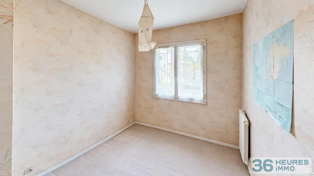 Appartement a vendre aux encheres en ligne Rennes 35200 Ille-et-Vilaine 35 68 m2 4 pièces 162440 euros CHEUVREUX RENNES 35 004