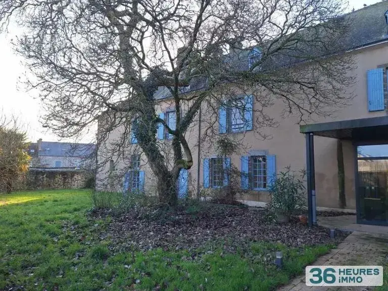 Maison a vendre aux encheres en ligne Ernée 53500 Mayenne 53 582 m2 19 pièces 583000 euros 53077-009-36H 003