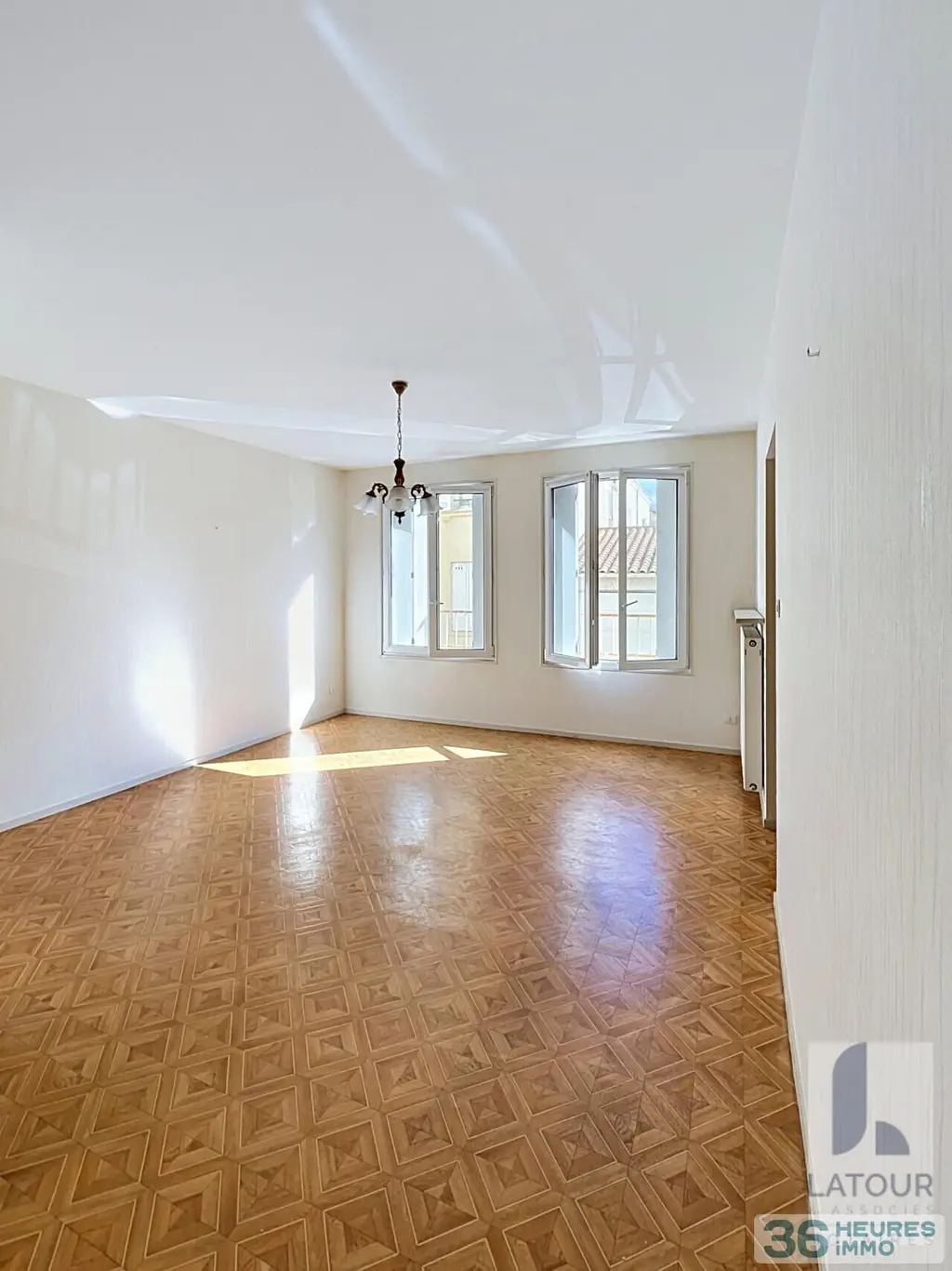 Appartement a vendre aux encheres en ligne Périgueux 24000 Dordogne 24 66 m2 3 pièces 50000 euros 36 H - appartement PGX 004