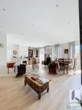 Appartement a vendre aux encheres en ligne Nice 06000 Alpes-Maritimes 06 102 m2 3 pièces 350000 euros 36h Nice Clémenceau 002