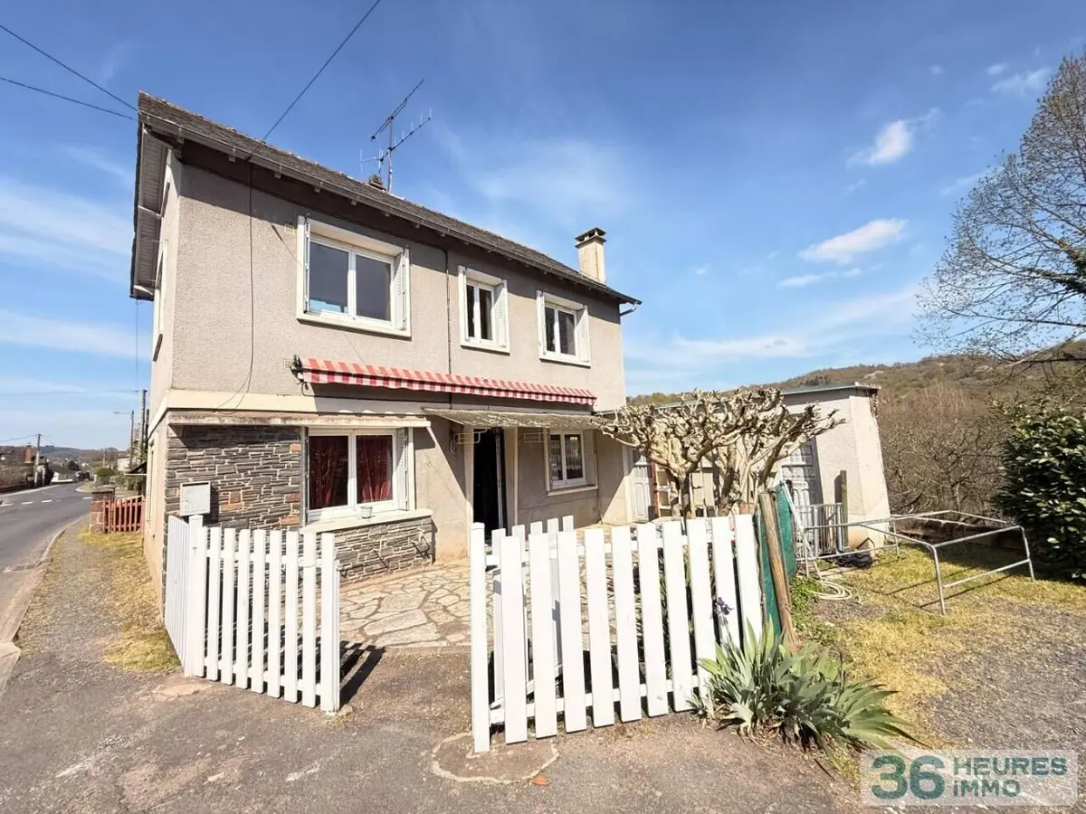 Maison a vendre aux encheres en ligne Saint-Solve 19130 Corrèze 19 88 m2 6 pièces 49000 euros 000149 002