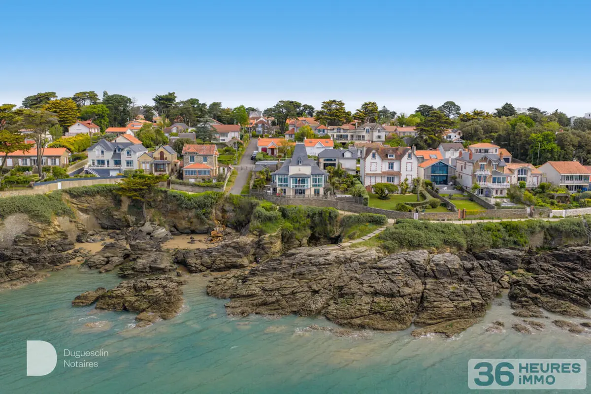 Maison a vendre aux encheres en ligne Pornic 44210 Loire-Atlantique 44 334 m2 8 pièces 3120000 euros PORNIC 002