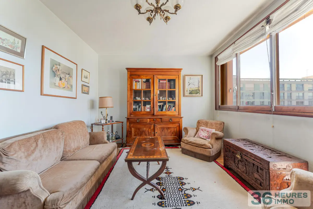 Appartement a vendre aux encheres en ligne Paris 12e Arrondissement 75012 Paris 75 44 m2 2 pièces 320000 euros 17 Rue des Marguettes PARIS 12 002