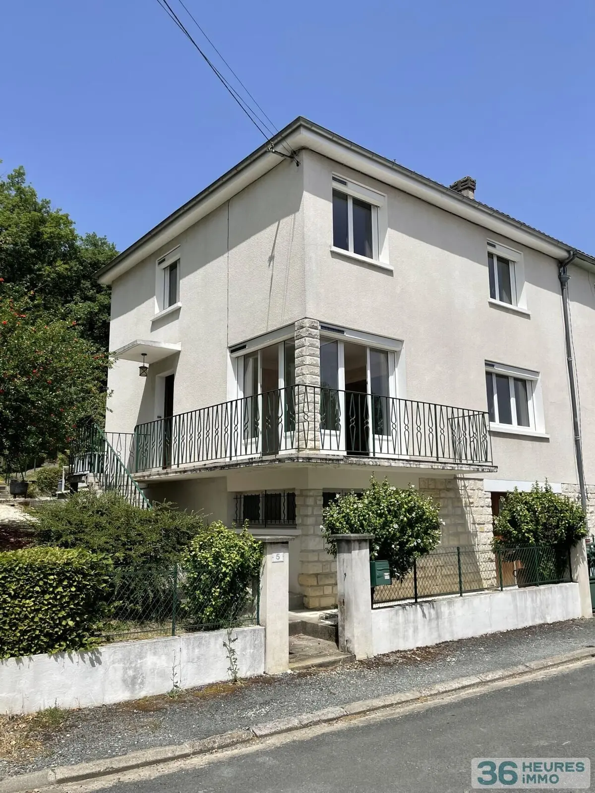 Maison a vendre aux encheres en ligne Trélissac 24750 Dordogne 24 118 m2 5 pièces 140000 euros 36H - TRELISSAC 002