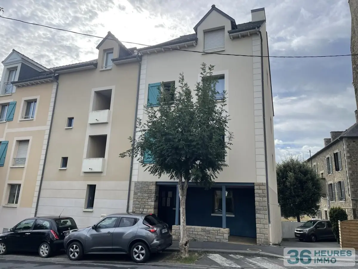 Appartement a vendre aux encheres en ligne Dinard 35800 Ille-et-Vilaine 35 71 m2 3 pièces 325800 euros Appartement Dinard 002