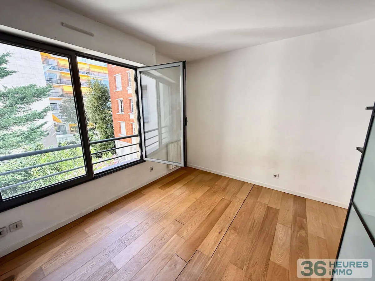 Appartement a vendre aux encheres en ligne Boulogne-Billancourt 92100 Hauts-de-Seine 92 19 m2 1 pièce 168150 euros ASS-260715-131859-B 002