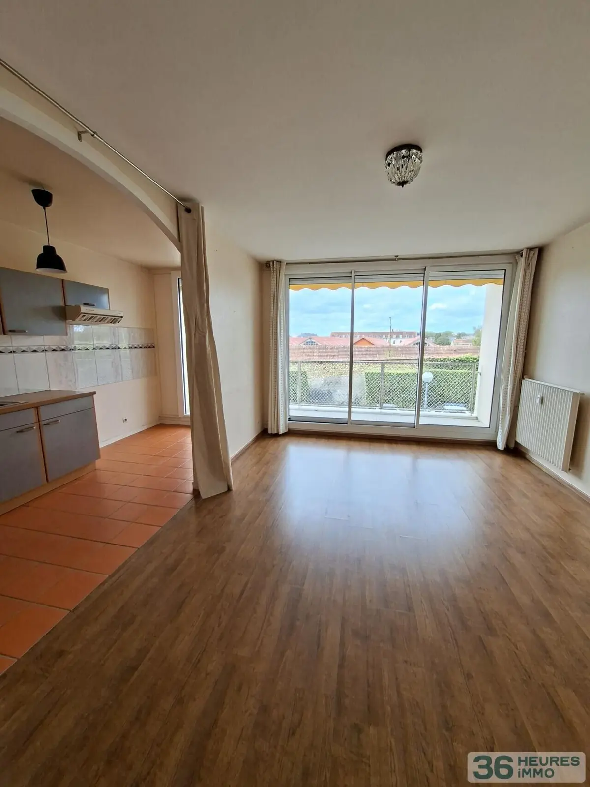 Appartement a vendre aux encheres en ligne Le Mans 72000 Sarthe 72 49 m2 2 pièces 74600 euros 001/1679 002
