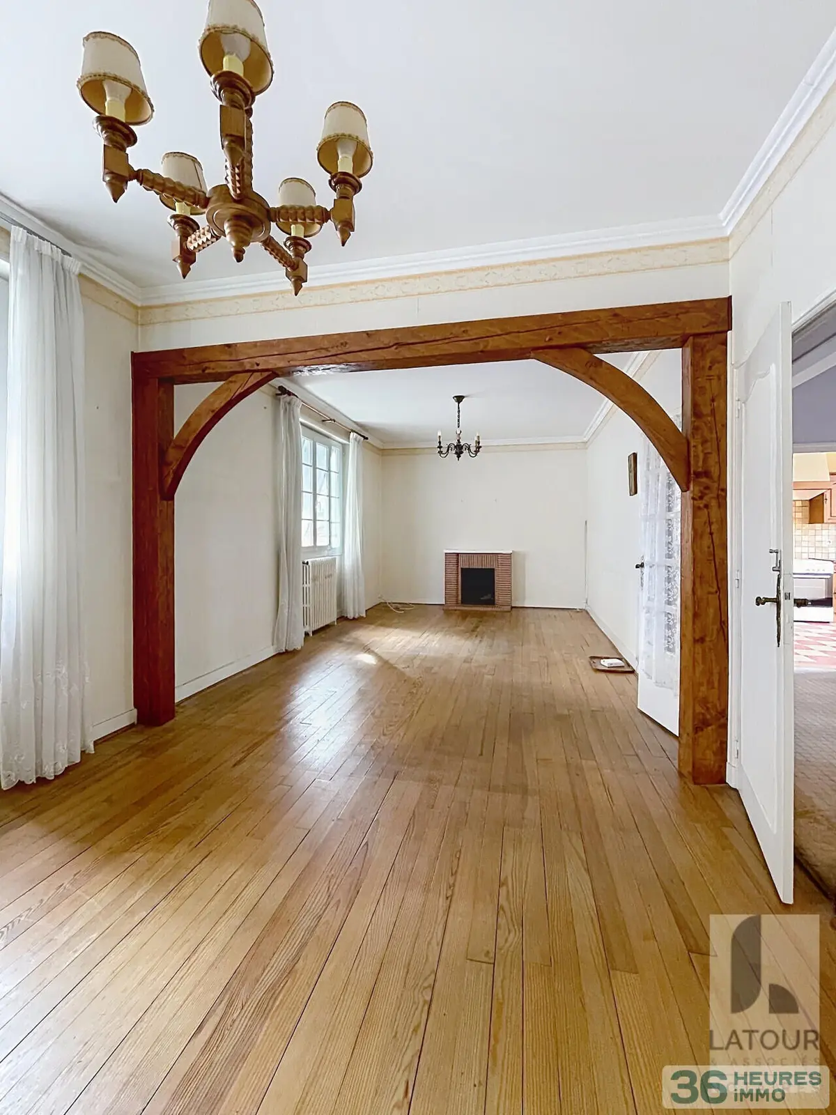 Maison a vendre aux encheres en ligne Périgueux 24000 Dordogne 24 117 m2 5 pièces 120000 euros 36 H - PERIGUEUX 002