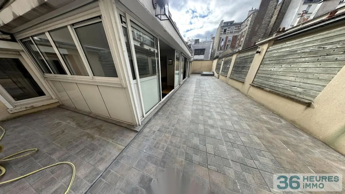 Immeuble de rapport a vendre aux encheres en ligne Paris 75 238 m2 5 pièces 1389000 euros 7503980 B 002
