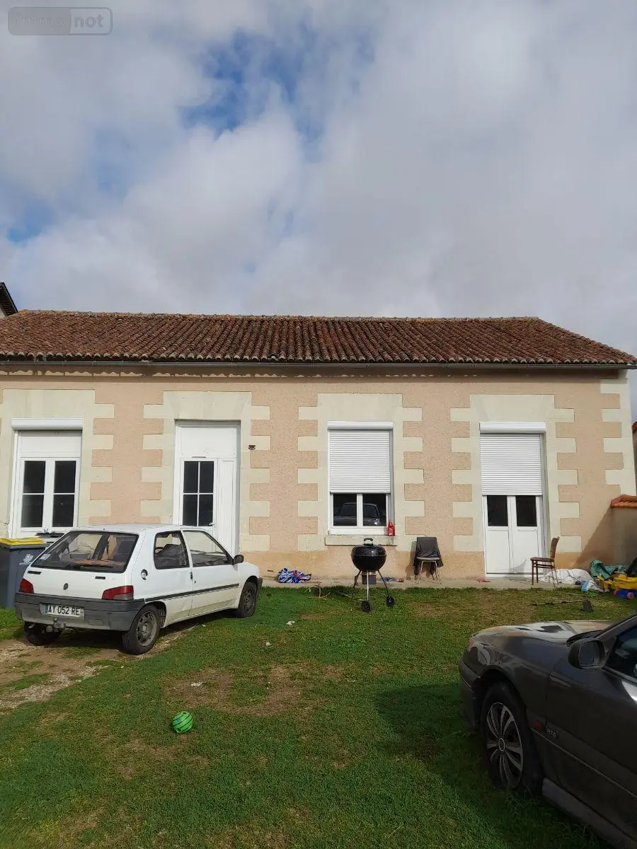 Maison en vente Saint-Jean-de-Sauves (86330)