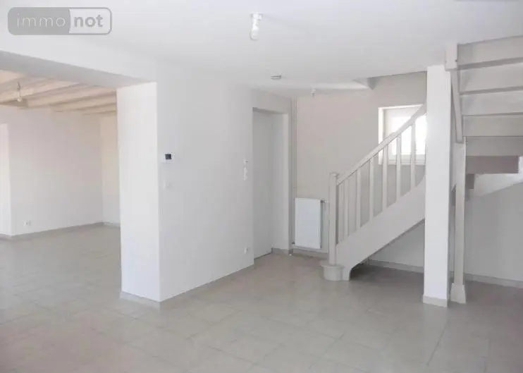 Location maison Grièges 01290 Ain 01 112 m2 5 pièces 965 euros 008/2216 003