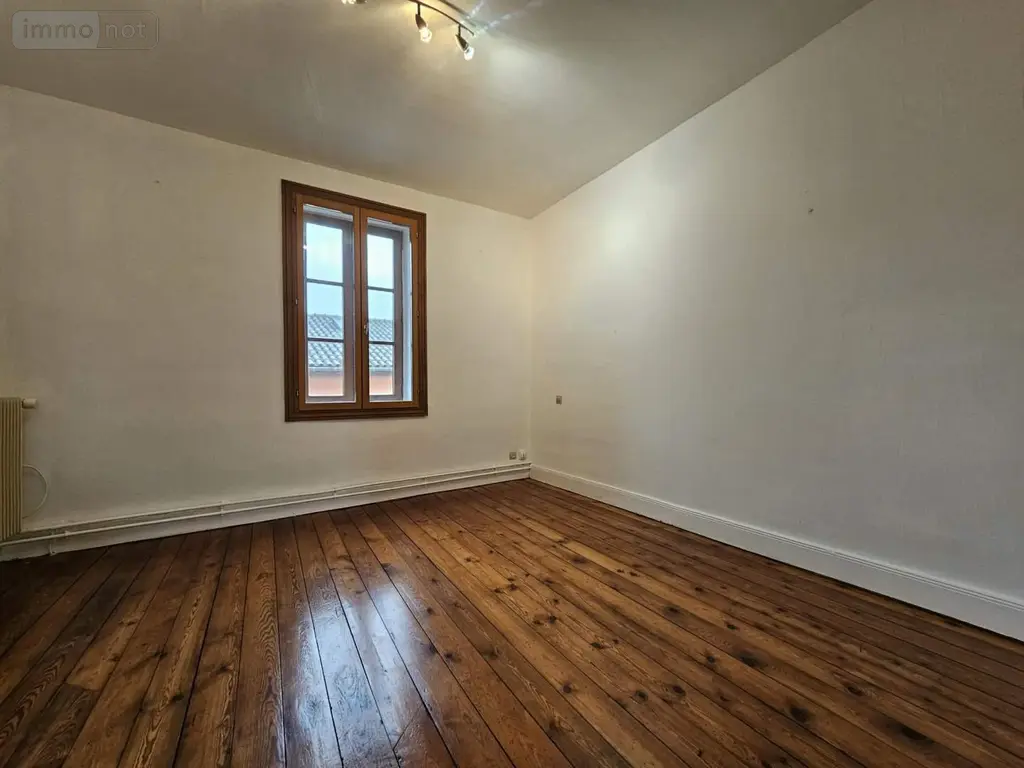 Location appartement Cormoranche-sur-Saône 01290 Ain 01 77 m2 3 pièces 615 euros 008/2324 005