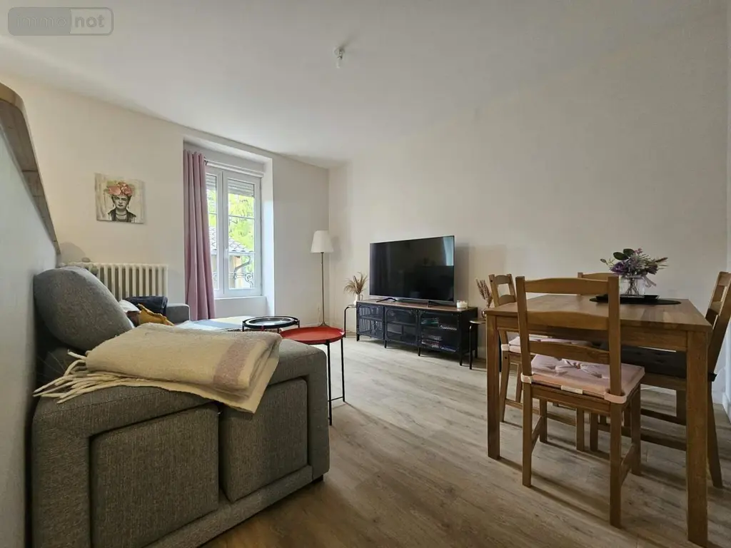 Location appartement Mâcon 71000 Saône-et-Loire 71 71 m2 3 pièces 650 euros 008/2326 008