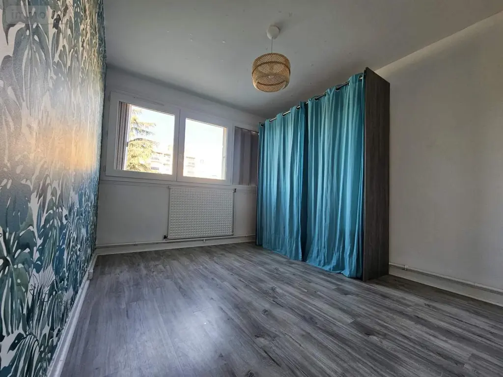 Location appartement Mâcon 71000 Saône-et-Loire 71 49 m2 2 pièces 600 euros 008/2369 005