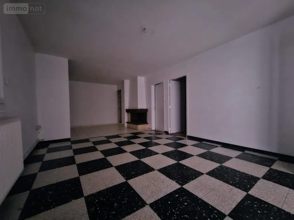 Location appartement Pont-de-Veyle 01290 Ain 01 84 m2 3 pièces 750 euros 008/2376 003