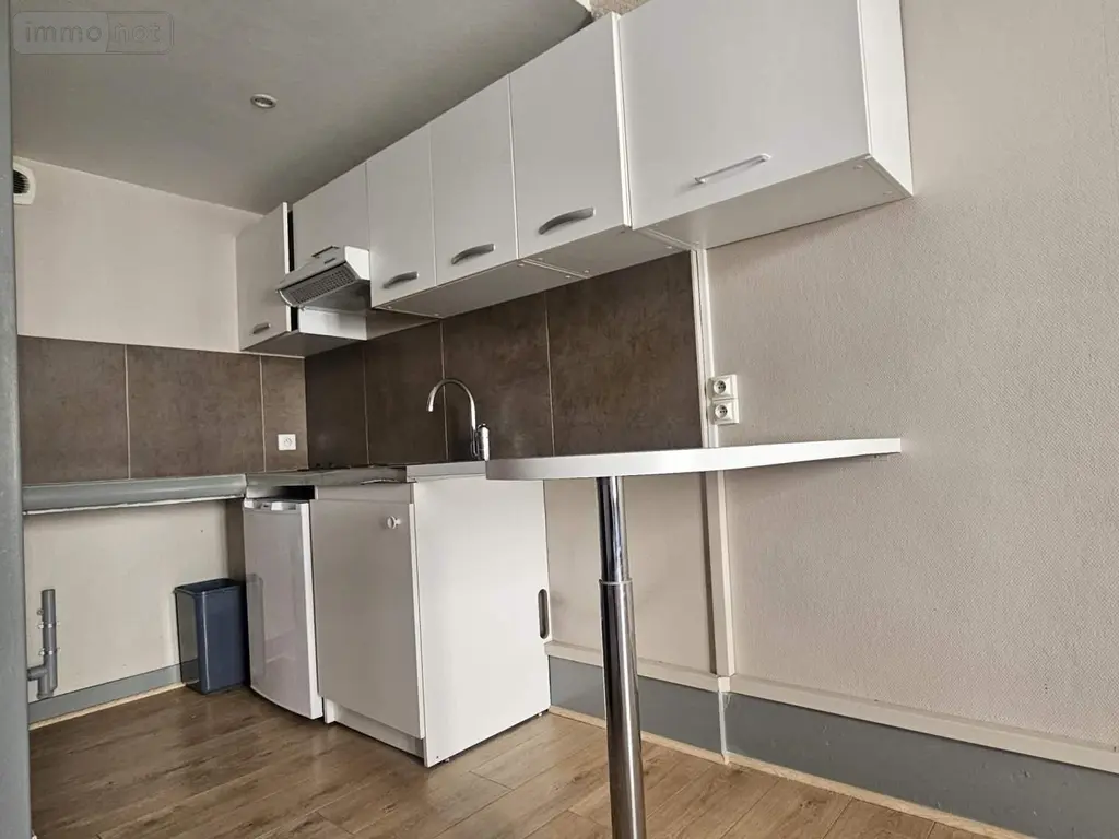 Location appartement Mâcon 71000 Saône-et-Loire 71 44 m2 2 pièces 695 euros 008/2381 005