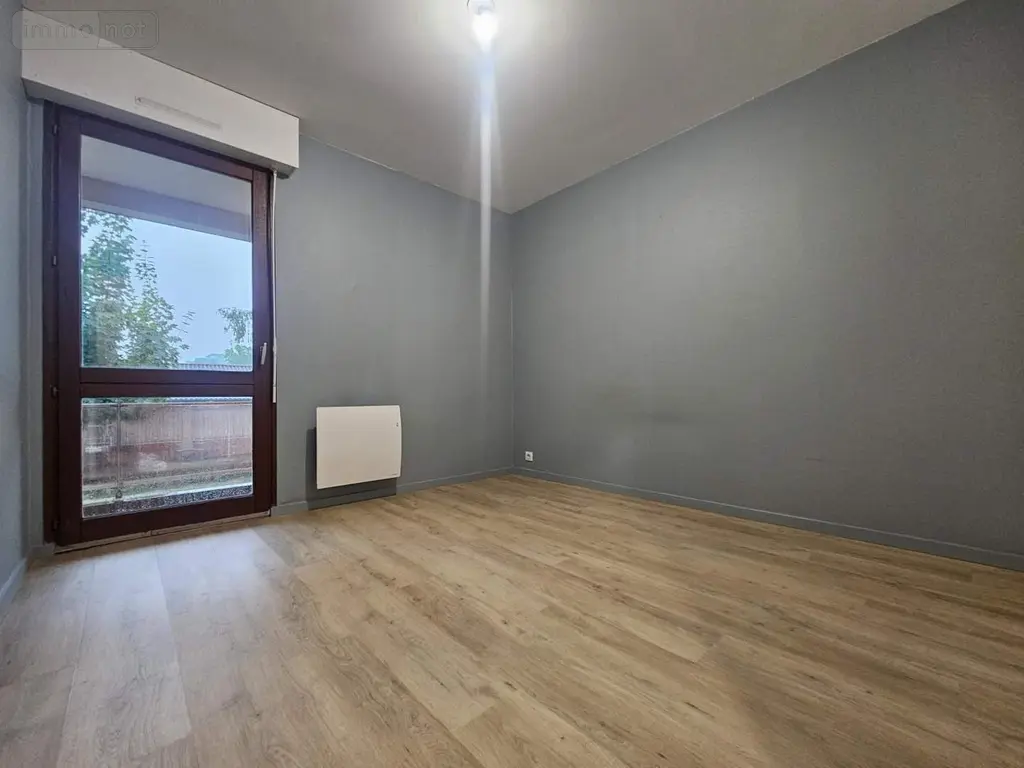 Appartement a vendre Pont-de-Veyle 01290 Ain 01 67 m2 3 pièces 115000 euros 008/2387 004