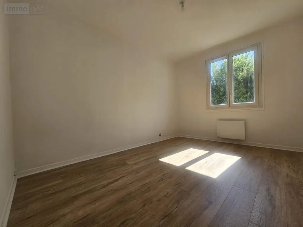Location maison Bâgé-Dommartin 01380 Ain 01 80 m2 4 pièces 850 euros 008/2391 005