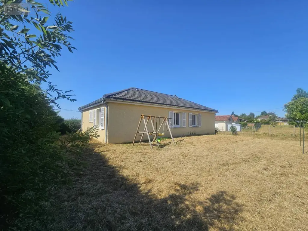 Location maison Bâgé-Dommartin 01380 Ain 01 80 m2 4 pièces 850 euros 008/2391 008