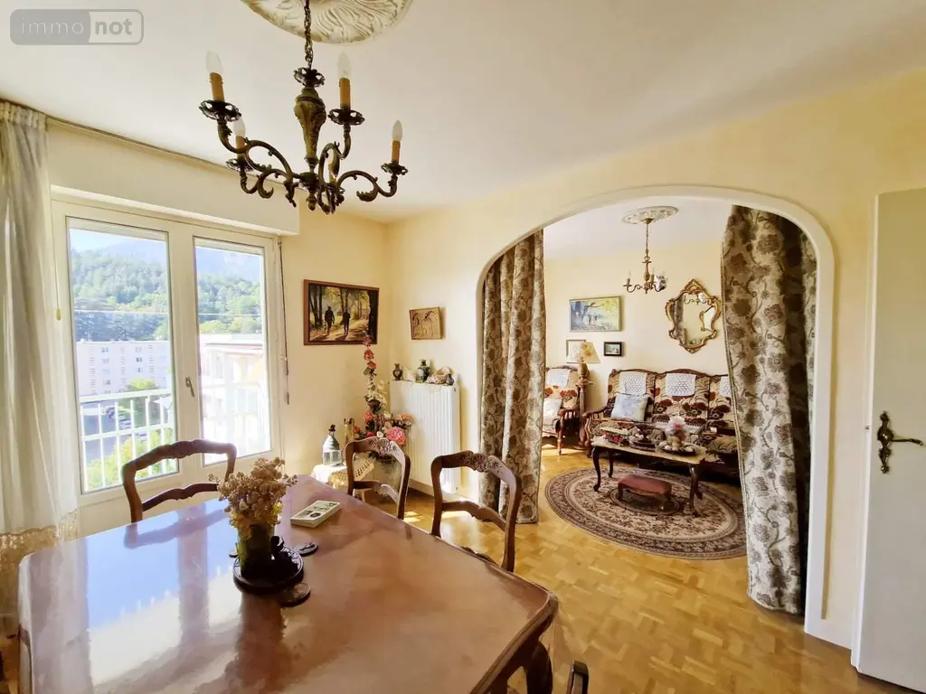 Viager appartement Gap 05000 Hautes-Alpes 05 78 m2 3 pièces 80000 euros GUE/JAR 003