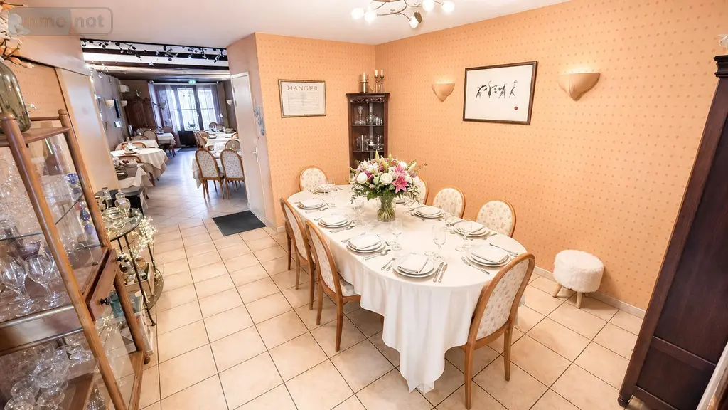 Fonds et murs commerciaux a vendre Gap 05000 Hautes-Alpes 05 108 m2 3 pièces 702000 euros DOR/PAST 015