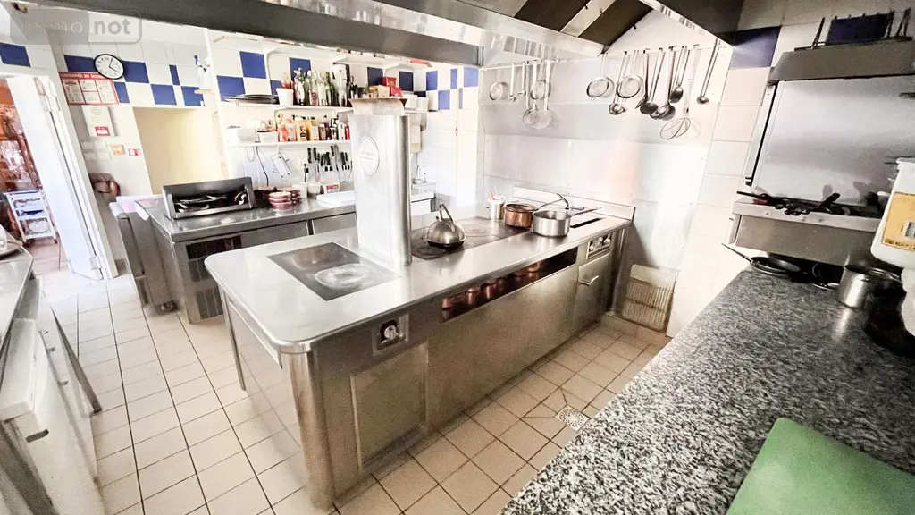 Fonds et murs commerciaux a vendre Gap 05000 Hautes-Alpes 05 108 m2 3 pièces 702000 euros DOR/PAST 008