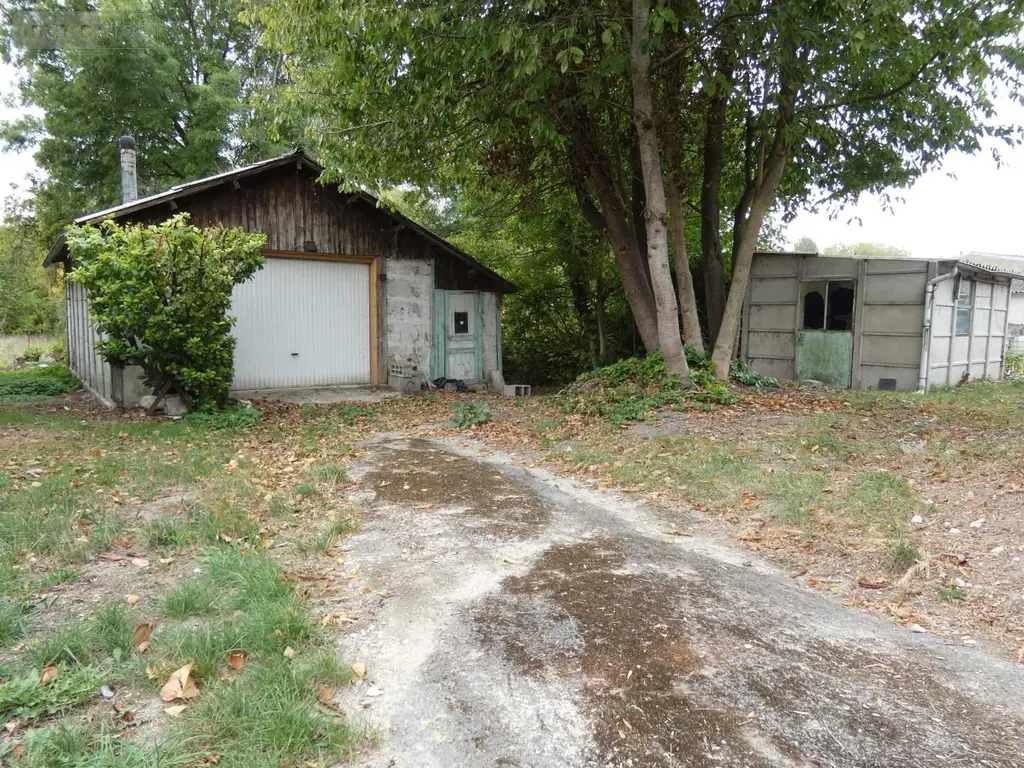 Garage et parking a vendre Saint-Germainmont 08190 Ardennes 08 2 pièces 28000 euros 021/2099 006
