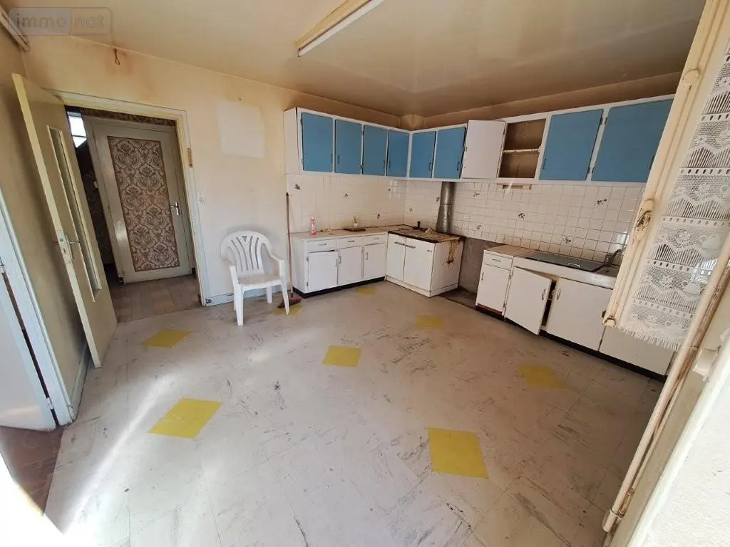 Maison a vendre Ferrières-Saint-Mary 15170 Cantal 15 101 m2 6 pièces 68900 euros 044/1066 003