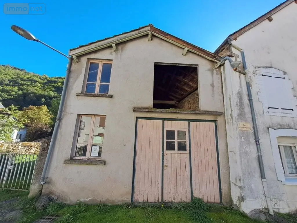 Maison a vendre Ferrières-Saint-Mary 15170 Cantal 15 101 m2 6 pièces 68900 euros 044/1066 009