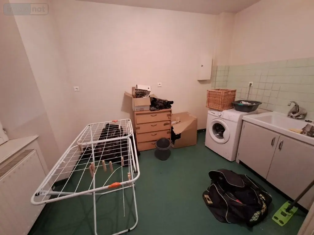 Immeuble de rapport a vendre Paulhac 15430 Cantal 15 113 m2 6 pièces 96000 euros 044/1081 010