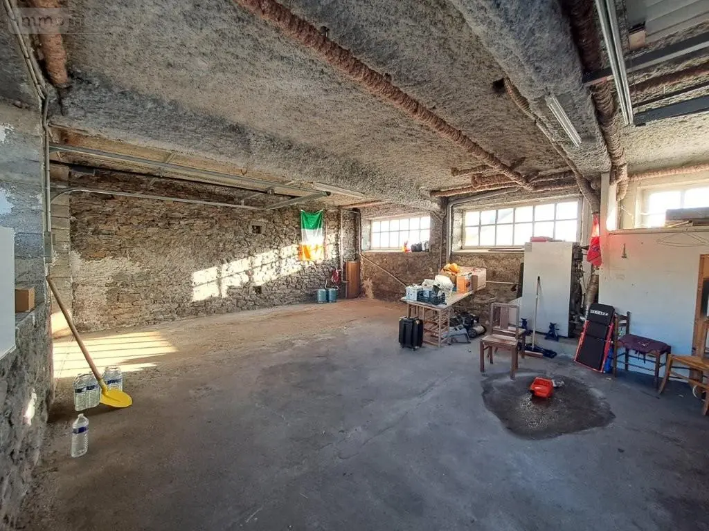 Immeuble de rapport a vendre Paulhac 15430 Cantal 15 113 m2 6 pièces 96000 euros 044/1081 005