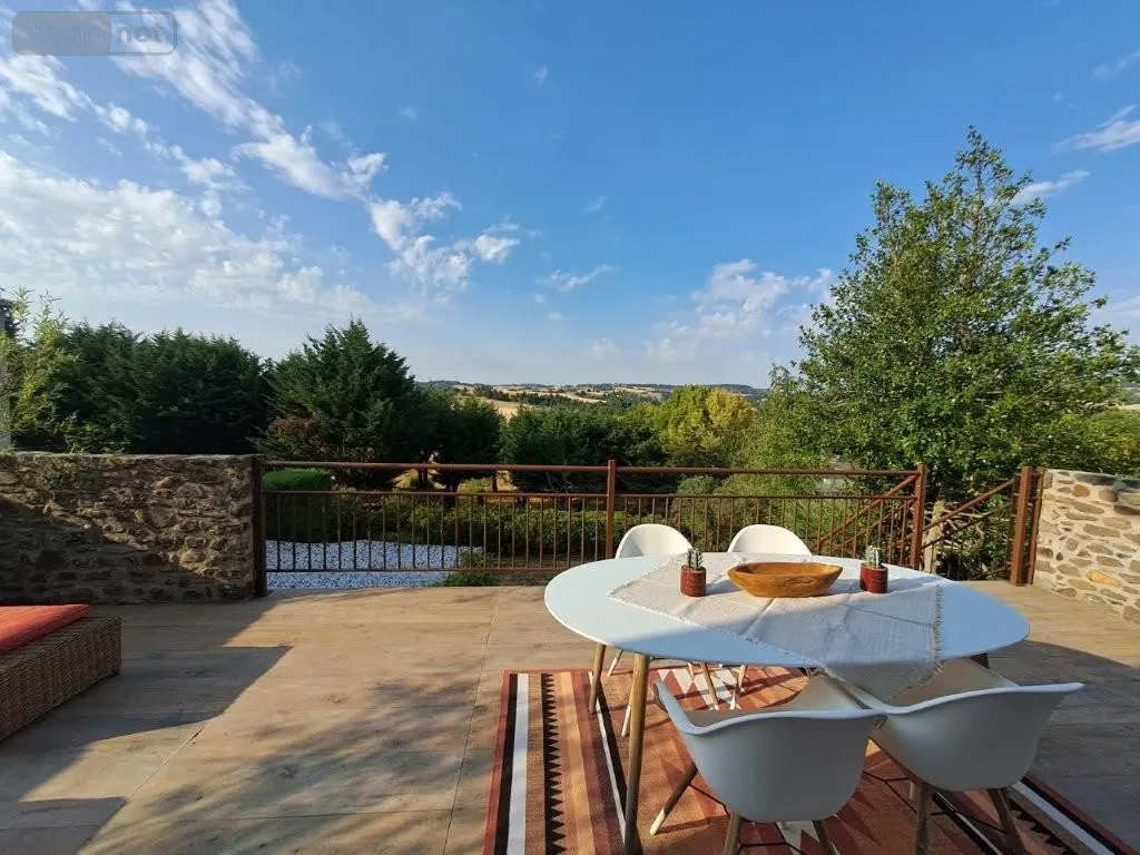 Maison a vendre Saint-Flour 15100 Cantal 15 321 m2 8 pièces 499000 euros 044/1114 014