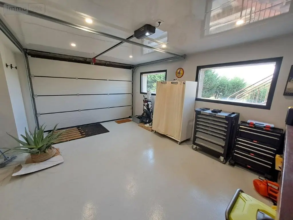 Maison a vendre Saint-Flour 15100 Cantal 15 321 m2 8 pièces 499000 euros 044/1114 015