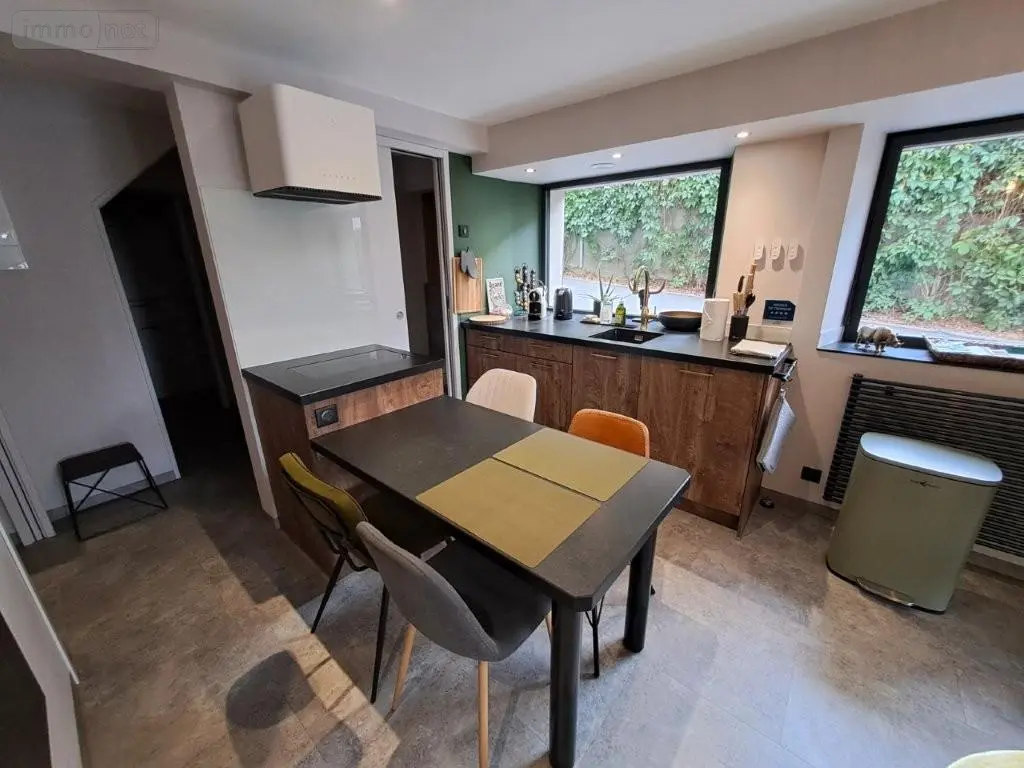 Maison a vendre Saint-Flour 15100 Cantal 15 321 m2 8 pièces 499000 euros 044/1114 007