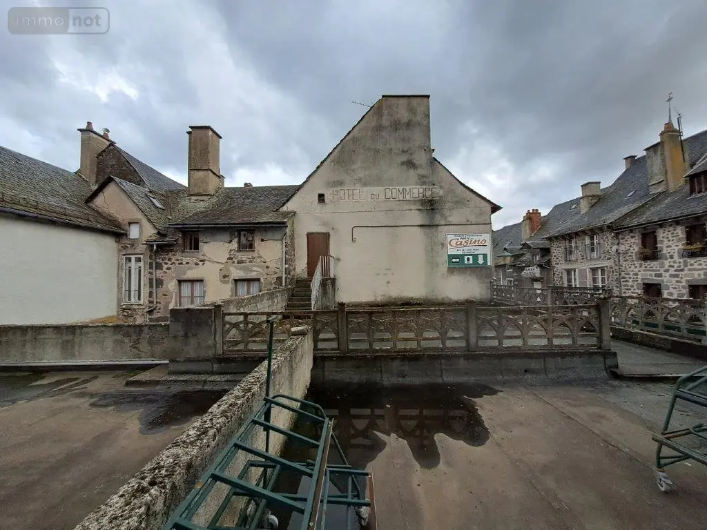 Fonds et murs commerciaux a vendre Allanche 15160 Cantal 15 500 m2 6 pièces 74500 euros 044/1209 002