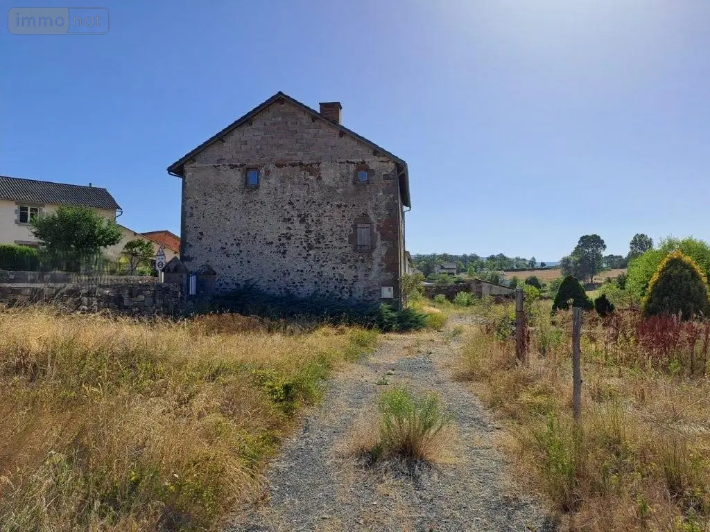 Maison a vendre Saint-Georges 15100 Cantal 15 85 m2 6 pièces 296800 euros 044/1218 014