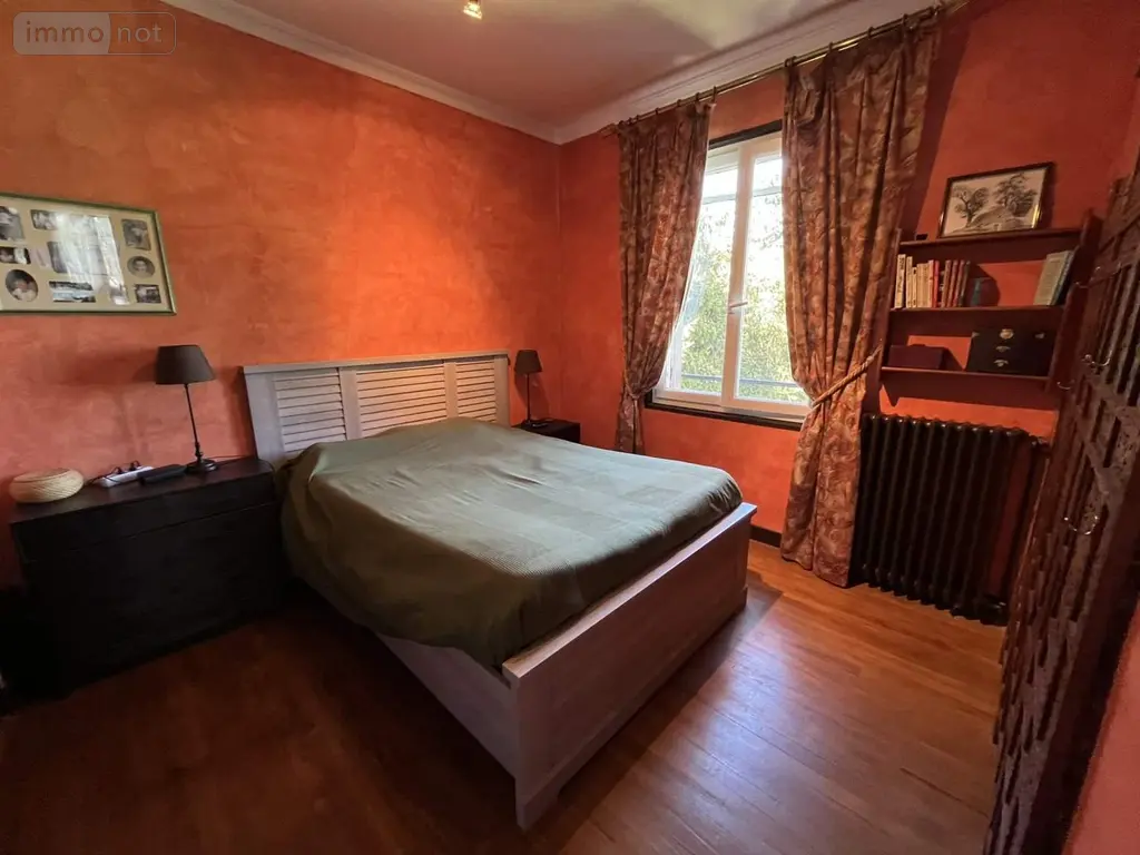Maison a vendre Saint-Flour 15100 Cantal 15 189 m2 8 pièces 292800 euros 044/1246 011