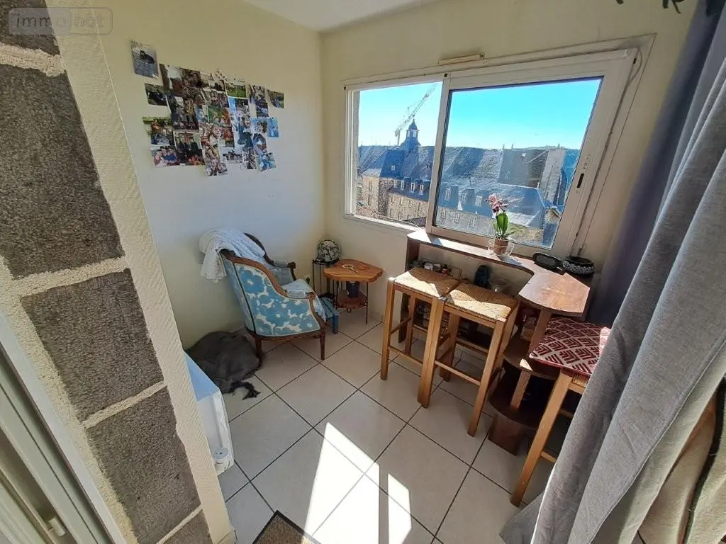 Immeuble de rapport a vendre Saint-Flour 15100 Cantal 15 190 m2 11 pièces 371000 euros 044/1247 009