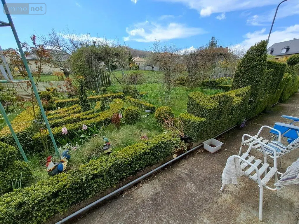 Maison a vendre Roffiac 15100 Cantal 15 190 m2 9 pièces 265000 euros 044/1248 005