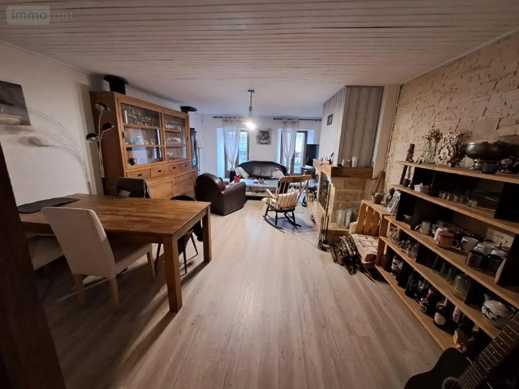 Fonds et murs commerciaux a vendre Allanche 15160 Cantal 15 236 m2 9 pièces 232000 euros 044/1252 003