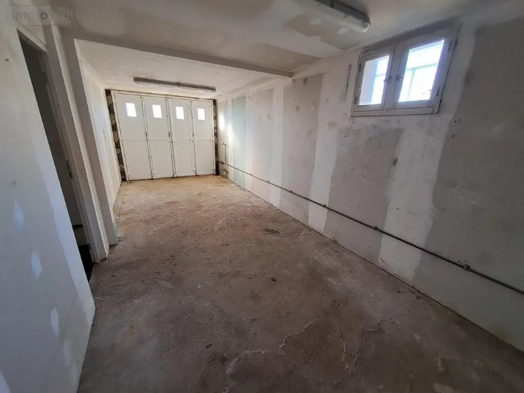 Maison a vendre Riom-ès-Montagnes 15400 Cantal 15 97 m2 5 pièces 110000 euros 044/1258 008