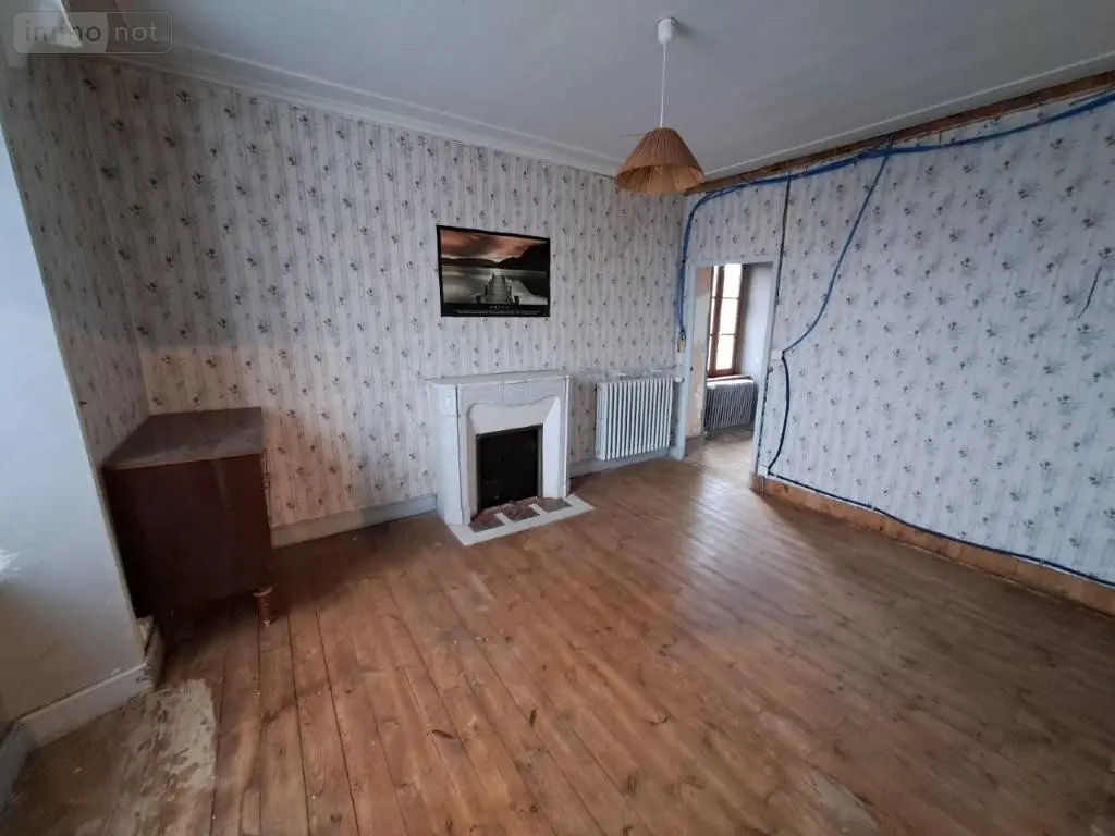 Maison a vendre Pierrefort 15230 Cantal 15 115 m2 6 pièces 117900 euros 044/1259 008