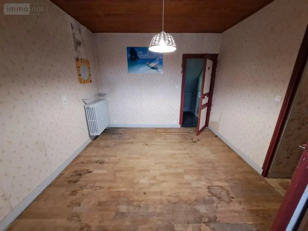 Maison a vendre Pierrefort 15230 Cantal 15 115 m2 6 pièces 117900 euros 044/1259 009