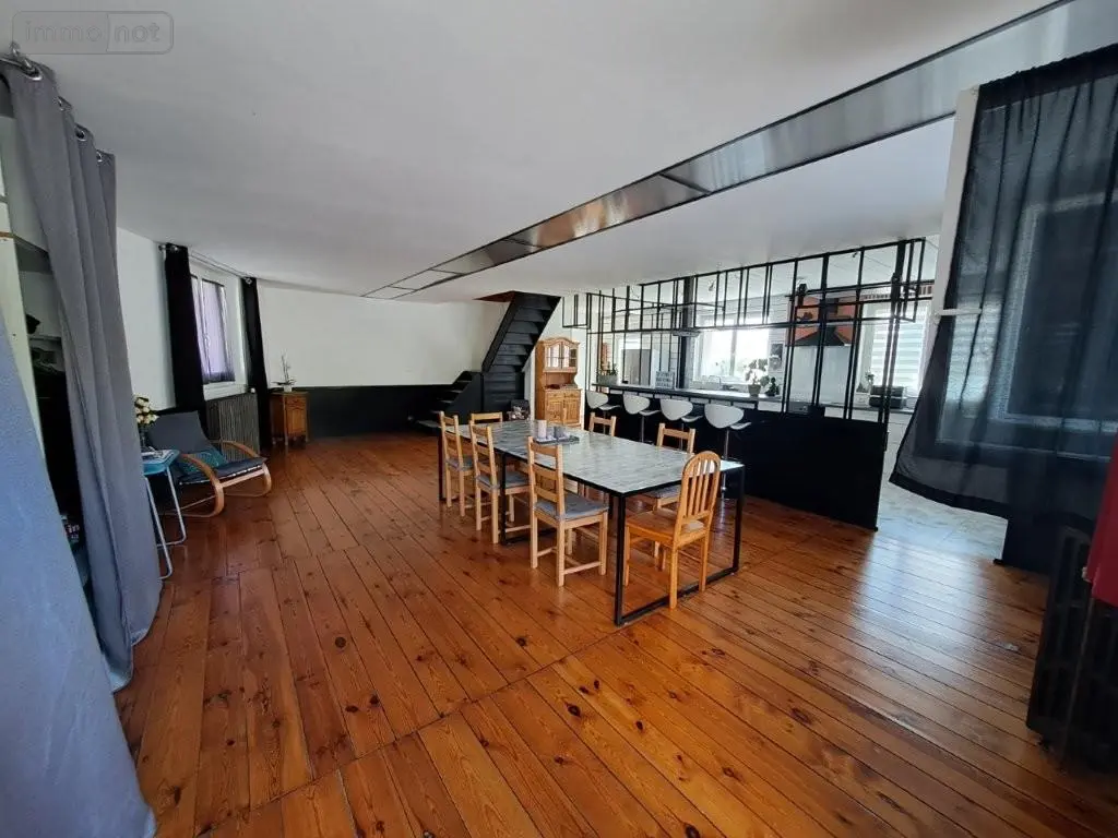 Maison a vendre Villedieu 15100 Cantal 15 215 m2 7 pièces 212900 euros 044/1266 002