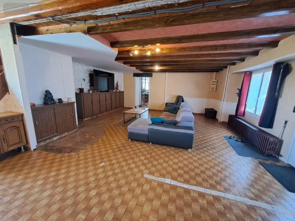 Maison a vendre Villedieu 15100 Cantal 15 215 m2 7 pièces 212900 euros 044/1266 005