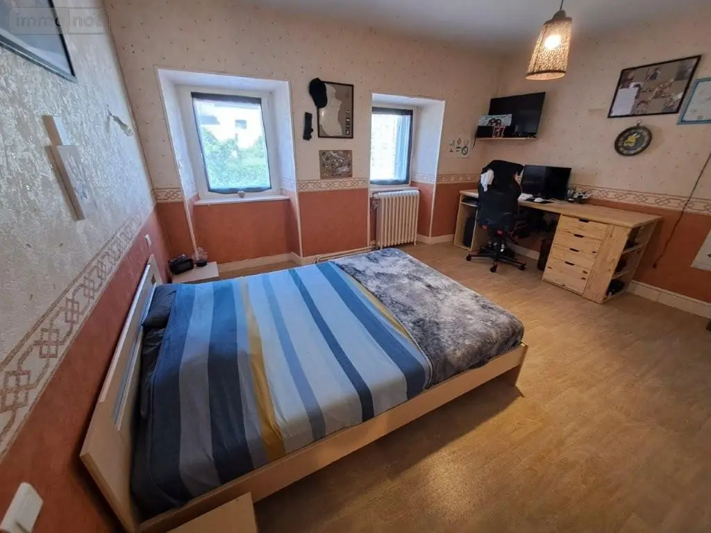 Maison a vendre Villedieu 15100 Cantal 15 215 m2 7 pièces 212900 euros 044/1266 007