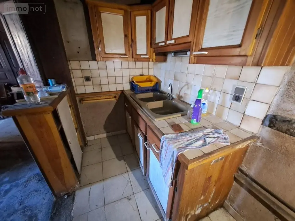 Maison a vendre Val d'Arcomie 15320 Cantal 15 150 m2 6 pièces 85200 euros 044/1272 010