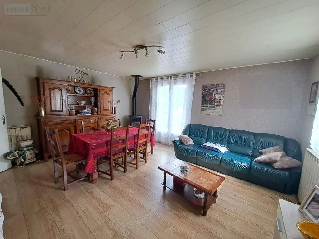 Maison a vendre Saint-Flour 15100 Cantal 15 82 m2 4 pièces 189900 euros 044/1275 004