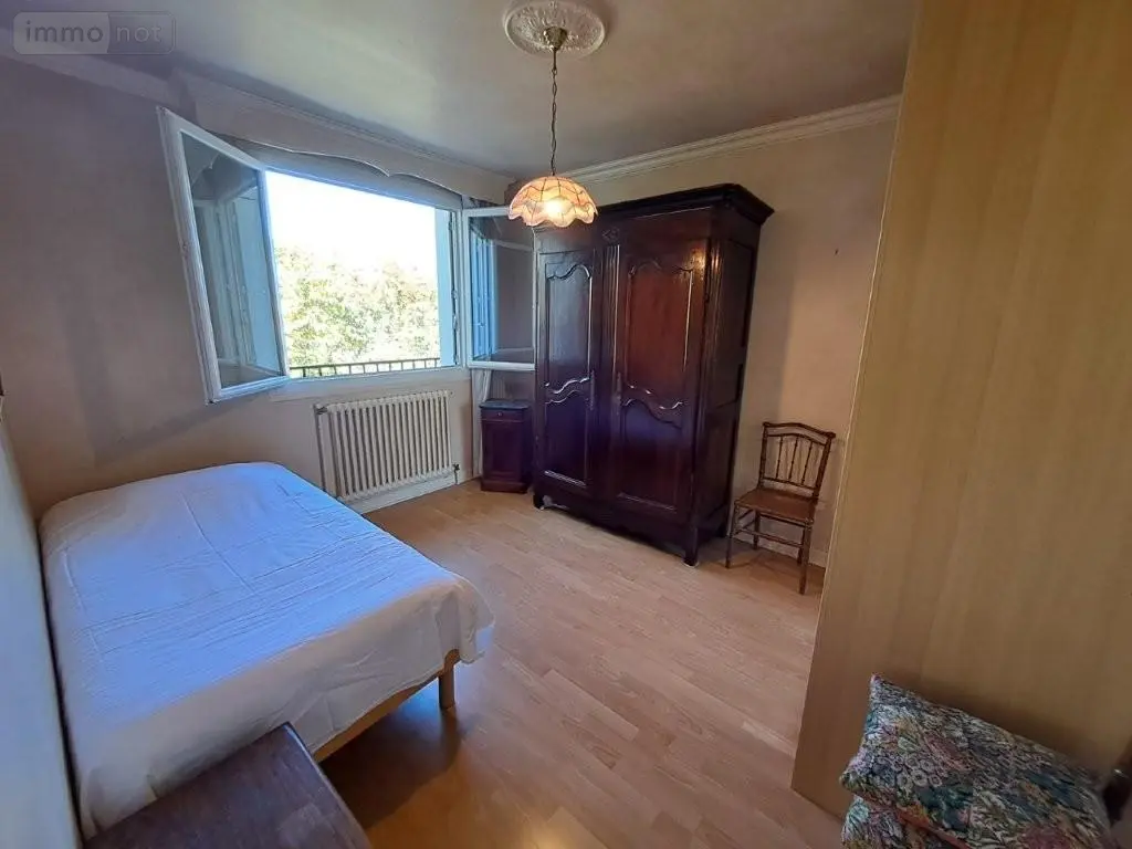 Appartement a vendre Saint-Flour 15100 Cantal 15 137 m2 6 pièces 167500 euros 044/1277 006
